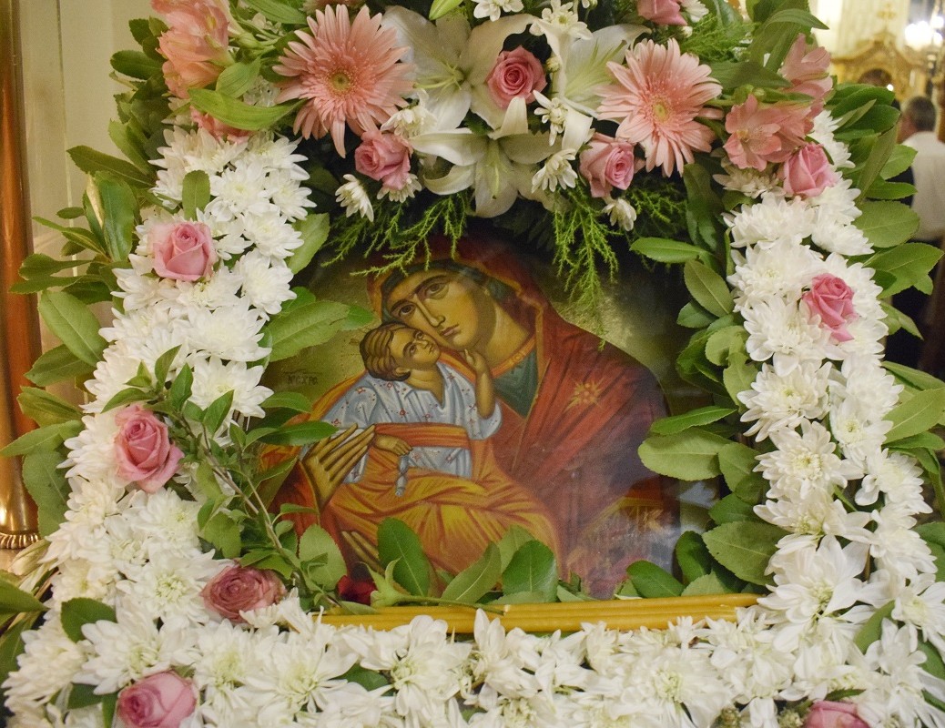 Παναγια Χαιρετισμοί